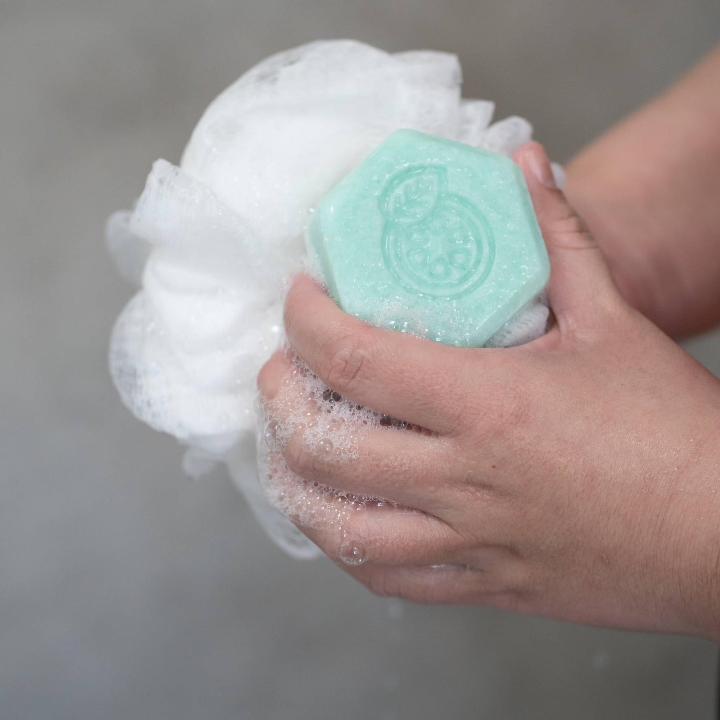 ANIHANA Body Wash Bar, Cucumber & Mint